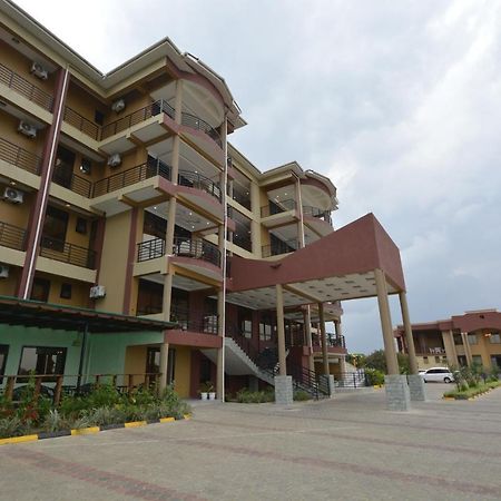 Las Vegas Garden Hotel Mbarara Exterior foto